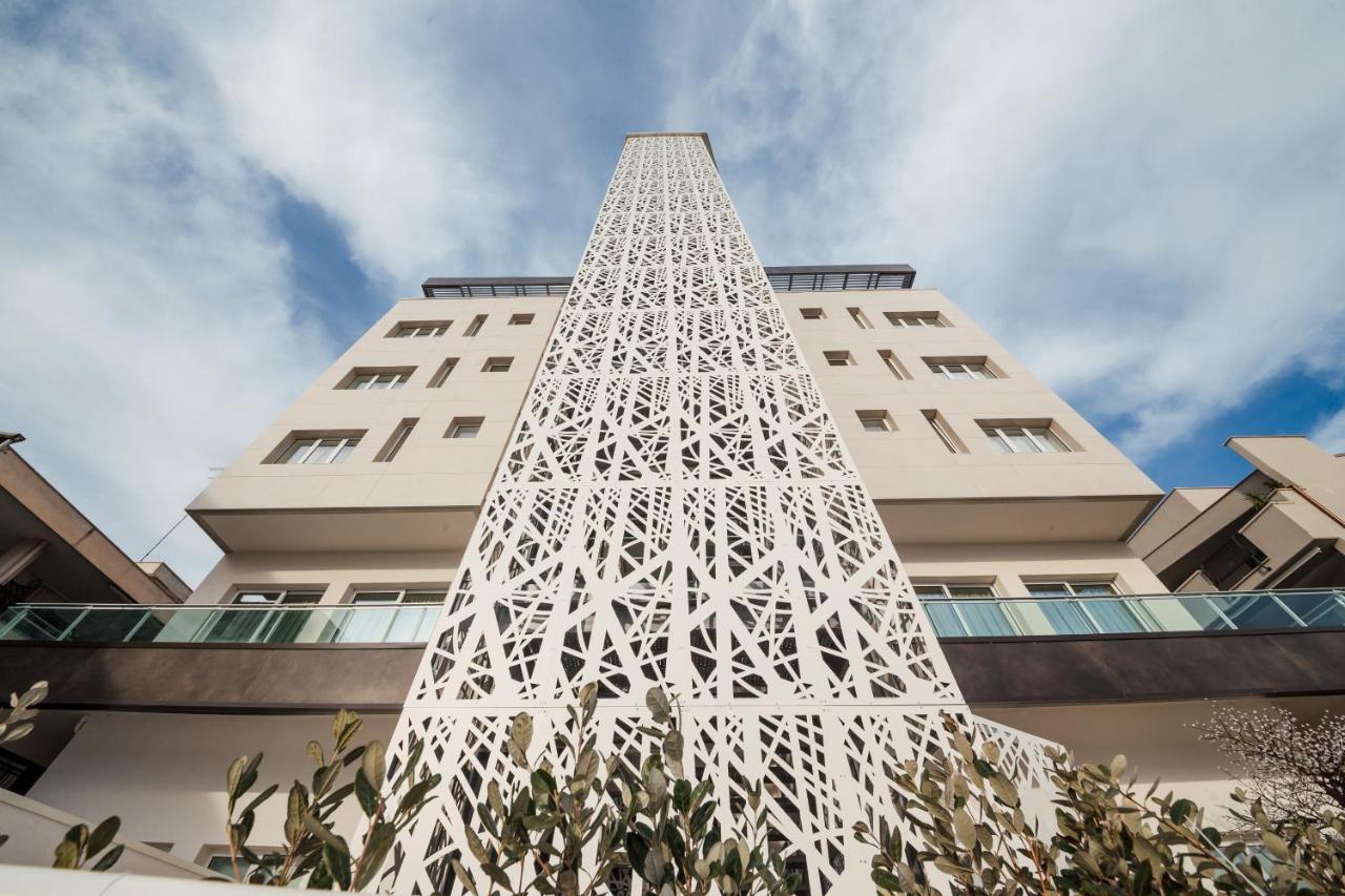 Grieco Business & Spa Hotel เชรินโญลา ภายนอก รูปภาพ