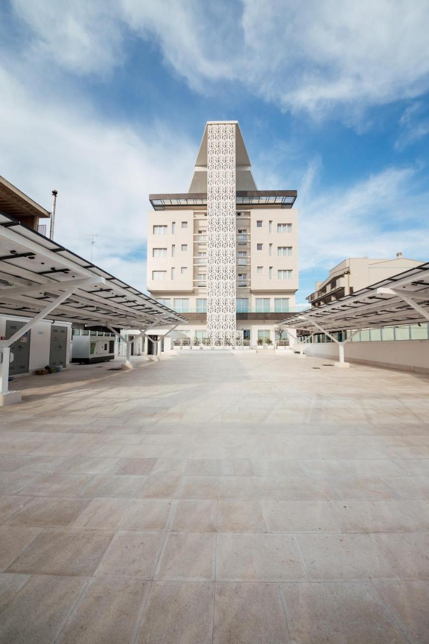 Grieco Business & Spa Hotel เชรินโญลา ภายนอก รูปภาพ