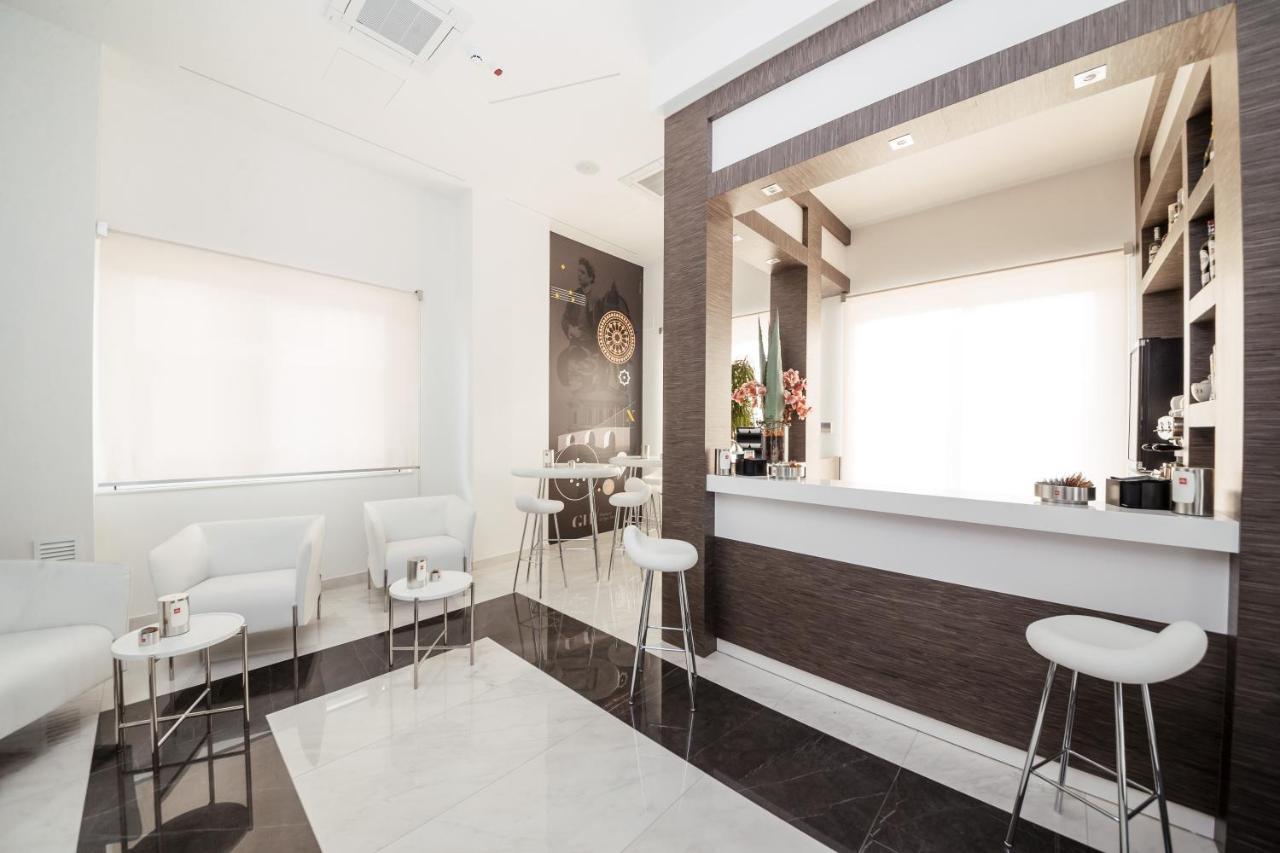 Grieco Business & Spa Hotel เชรินโญลา ภายนอก รูปภาพ