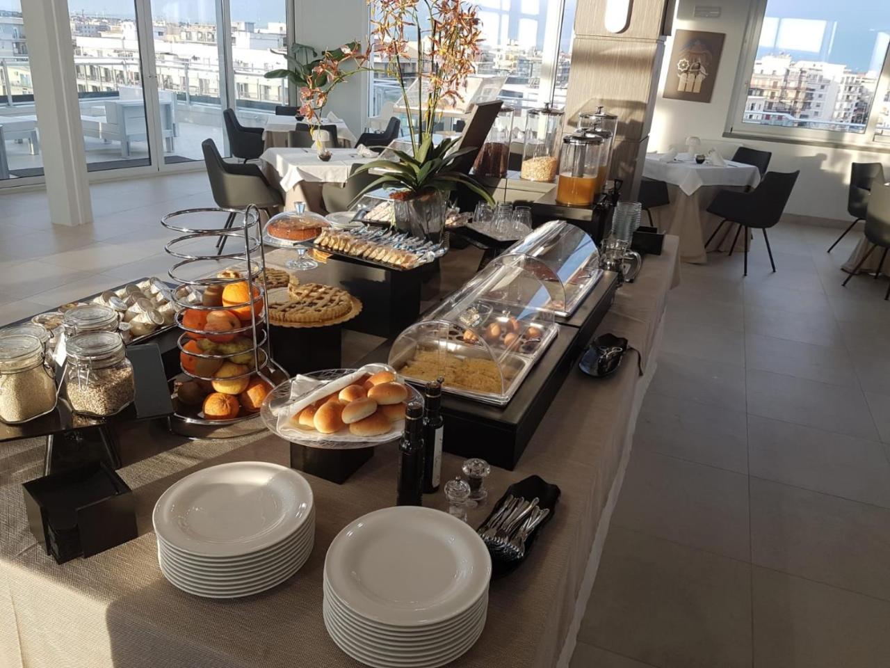Grieco Business & Spa Hotel เชรินโญลา ภายนอก รูปภาพ